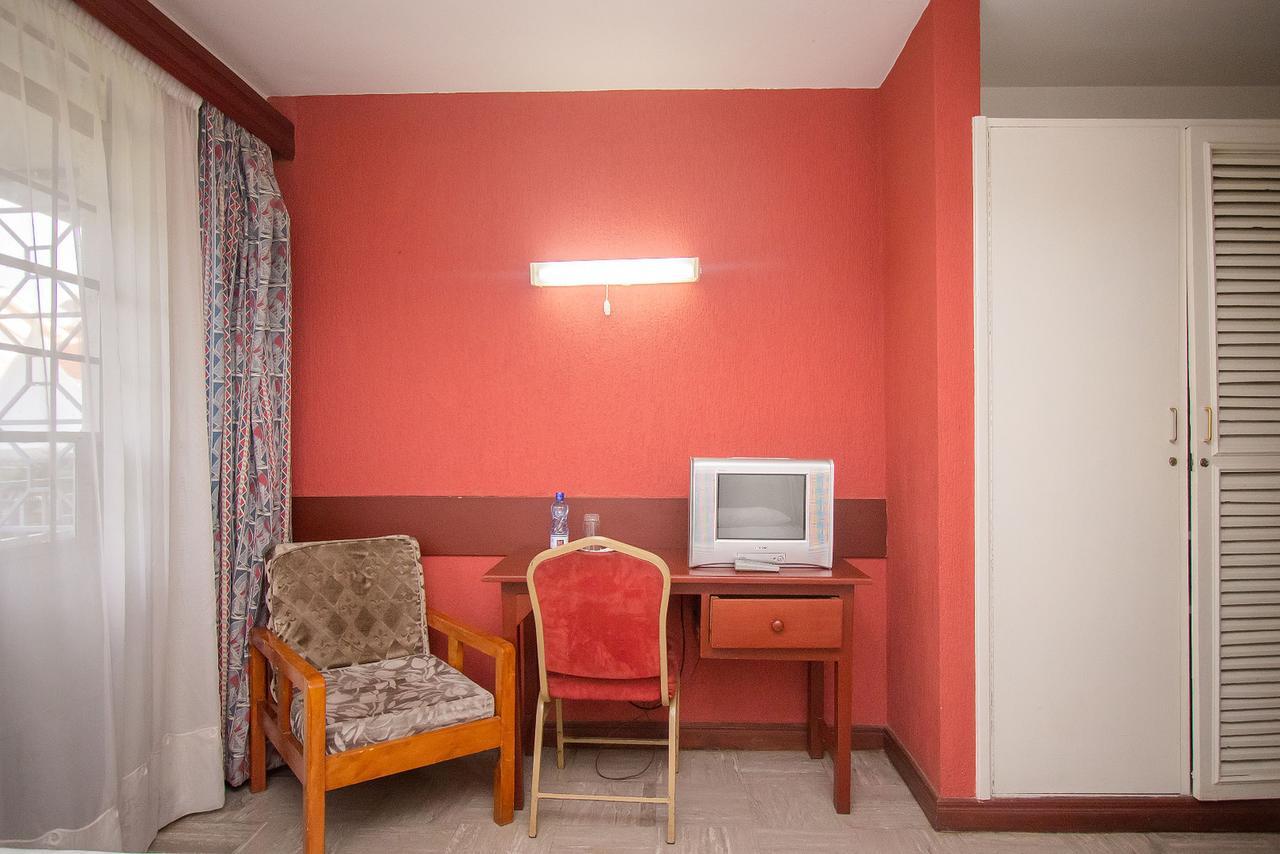 Milele Hotel Nairobi Ngoại thất bức ảnh