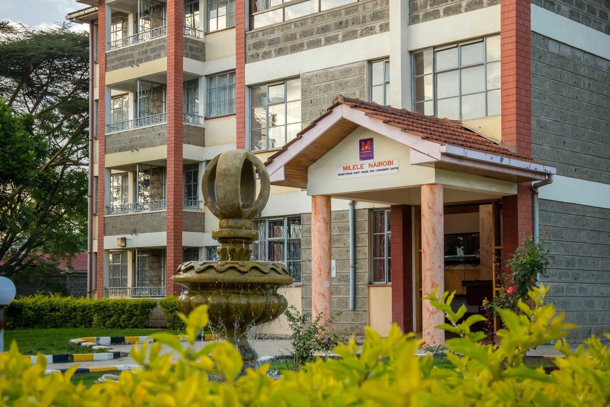Milele Hotel Nairobi Ngoại thất bức ảnh